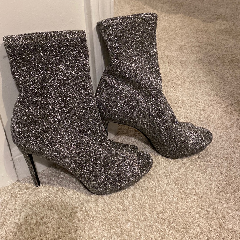 Jessica Simpson 4.5” sparkle short boots worn once. Size 11/41 peek a boo toe